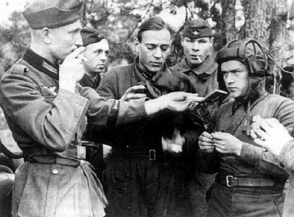 РАЗГОВОР О ДЕВКАХ.